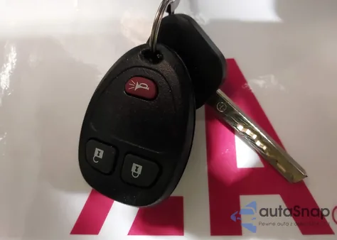 2017 Chevrolet Express 2500 Work Van z USA, uszkodzony, nr VIN 1GCWGAFF1H1342991